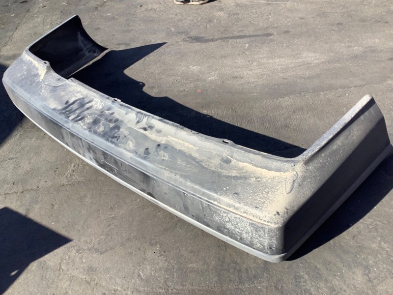 86-89 Honda Accord 3D Hatchback Rear Bumper Cover Black 71501-SE0-000 OEM