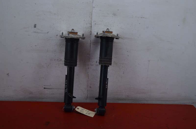 07-13 BMW E70 X5 REAR LEFT & RIGHT SHOCK STRUT PAIR SET OEM