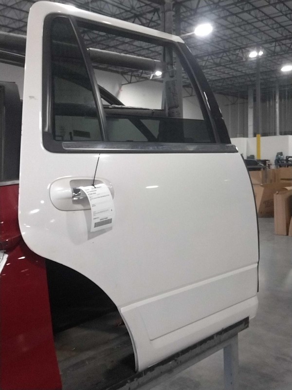2017 Lincoln Navigator Right Rear Door White 268630 Used OEM Part 90K Miles