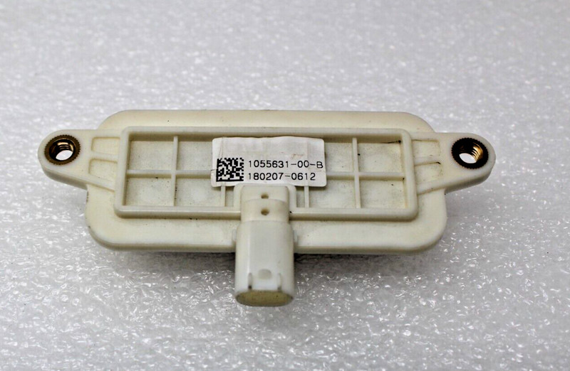 2015-2021 Tesla Model XRear Tailgate Boot Lid Open Switch1055631-00-B