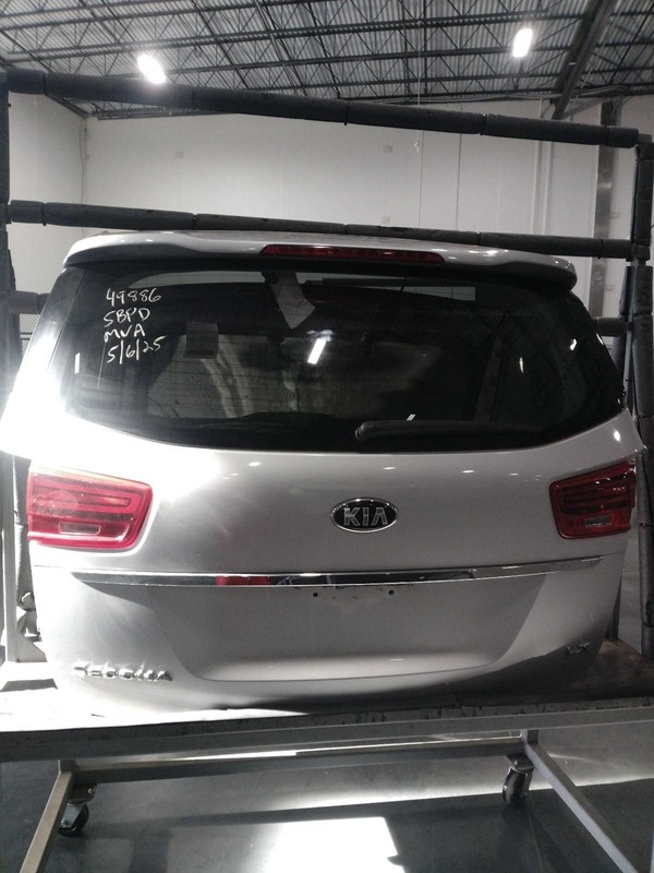 Used Deck Lid fits: 2020 Kia Sedona manual lift privacy tint glass Grade A