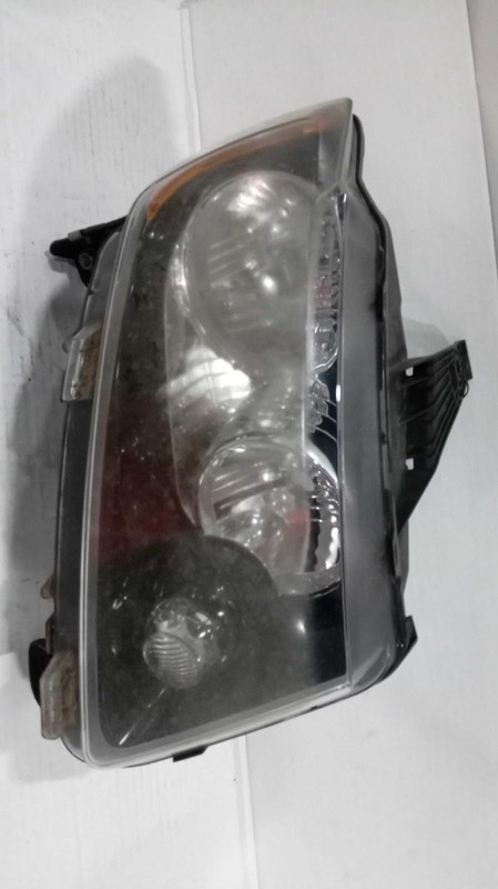 2016 Jeep Compass Right Headlight Assembly Silver OEM 453553 115K Miles