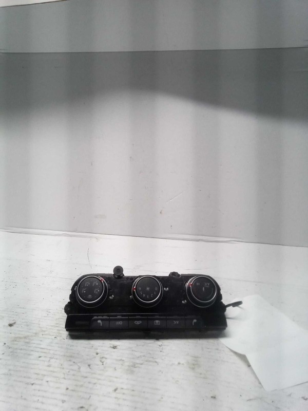 2017 Volkswagen Golf GTI A/C Selector Switch OEM Black 88K Miles NJ25-20711