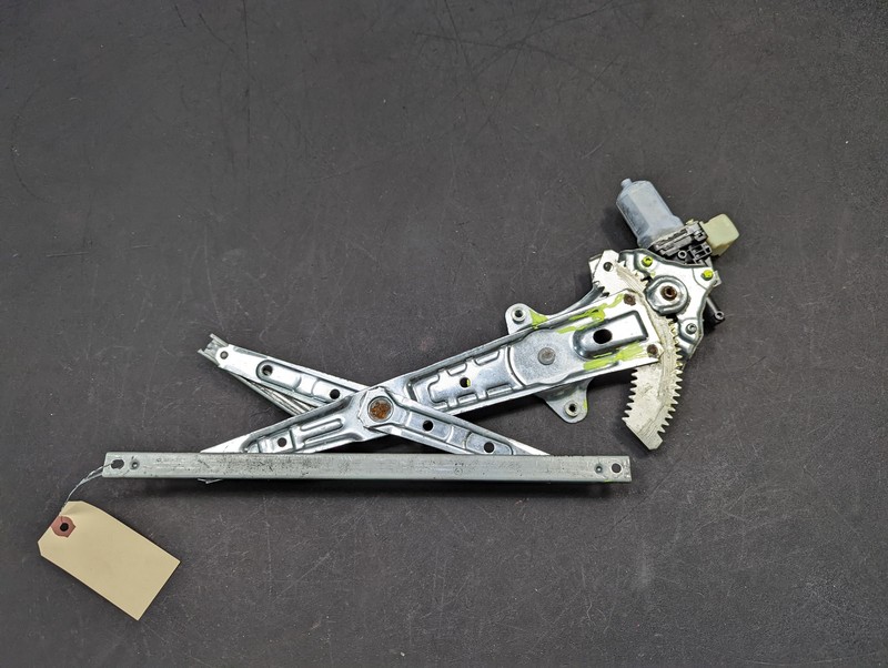 Rear Right Door Window Regulator 2017 Infiniti QX50 82720-1BA0A 2008 2013- 2016