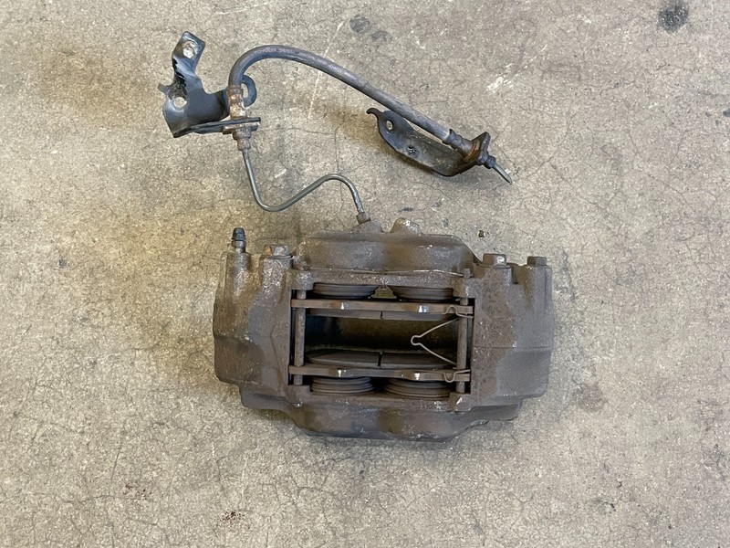 10 11 12 13 Lexus GX460 Front Left Driver Brake Caliper 1608 OEM