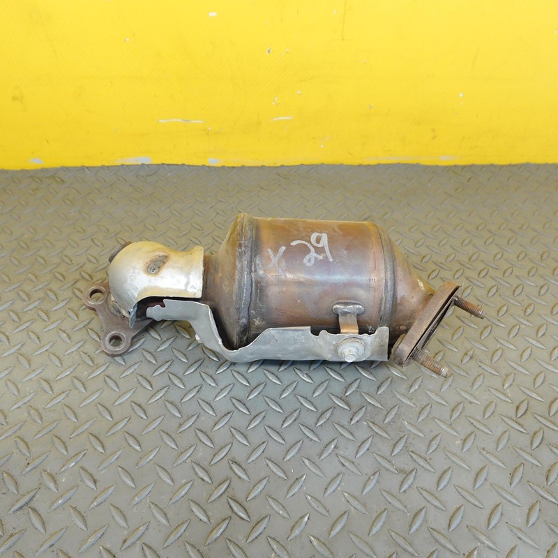 2017-2023 CADILLAC XT5 Right Passenger Side Exhaust Manifold Down Pipe Tube Oem