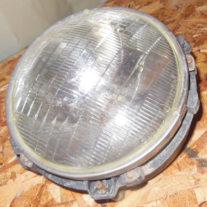 1997 Jeep Wrangler 2.5L 2.5 L Front Headlight Head Light Round Lens 1998 1999