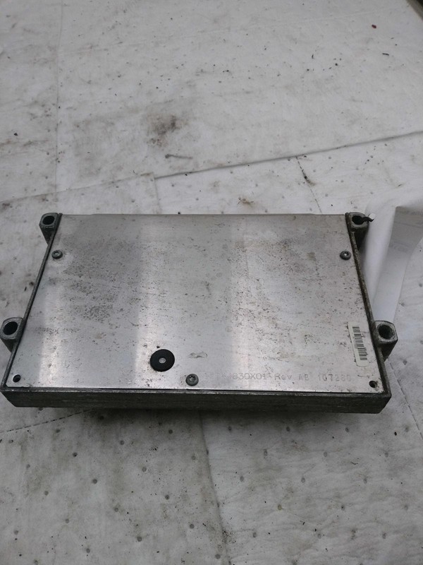 Used Engine Control Module (ECM) fits: 2011 Lincoln Mkz Electronic Control Modul