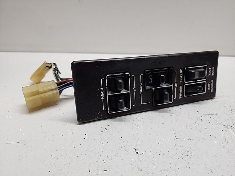 1980 - 1984 TOYOTA CRESSIDA DRIVER LEFT SIDE MASTER POWER WINDOW SWITCH LH OEM
