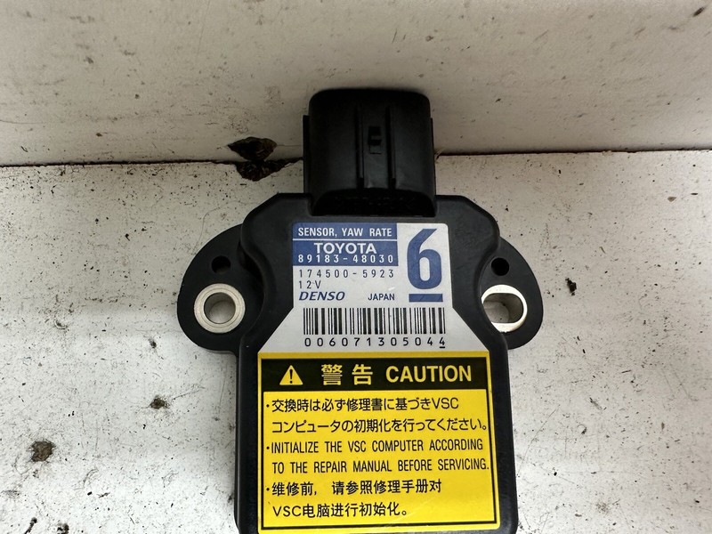 2010-2018 Toyota Prius Stability Yaw Rate Control Module ID 8918348030 Oem