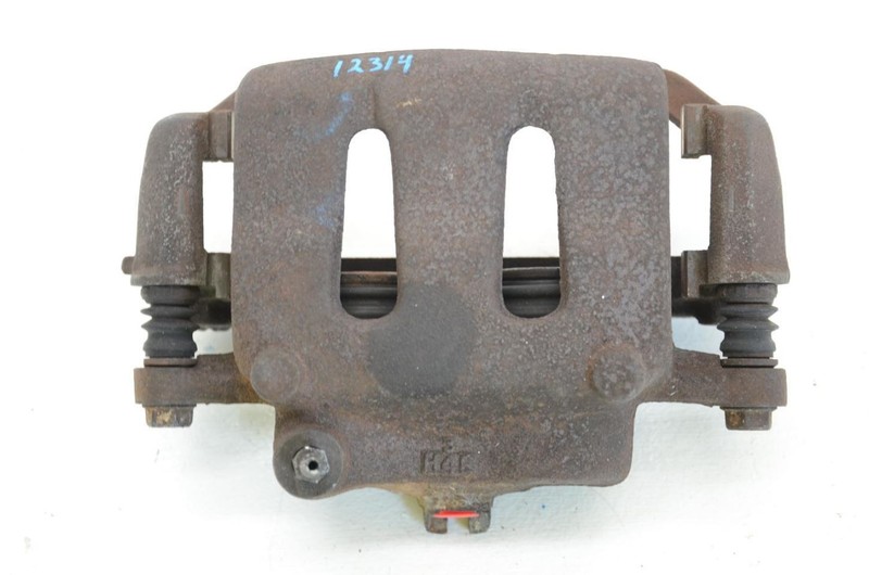 93-97 Nissan Pickup D21 Passenger Right Front Caliper Assembly