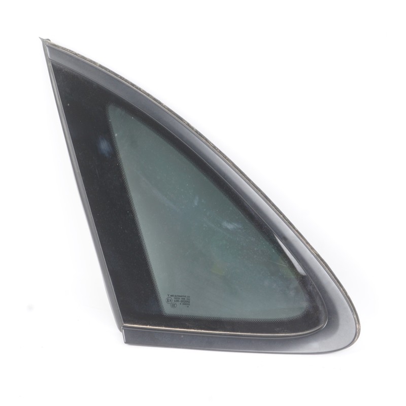 2015 - 2024 Porsche Macan 95b Rear Left Quarter Window Glass OEM