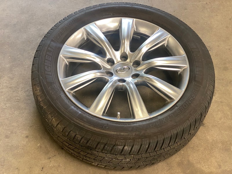 11-17 INFINITI QX80 QX56 WHEEL RIM W/ TIRE 9-SPOKE 20X8J OEM LOT707