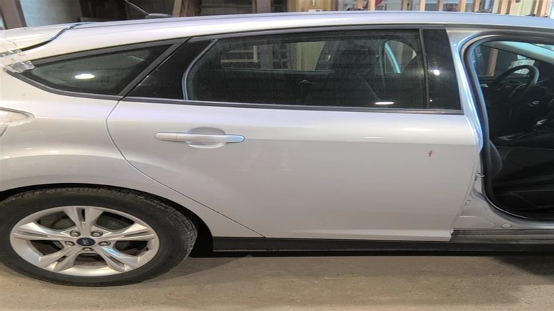 Passenger Right Rear Side Door Power Window Fits 12-18 FOCUS 3514867