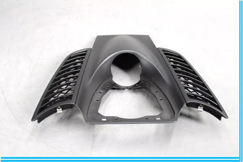 11-18 Porsche Cayenne 958 Center Dash Speaker Cover Trim 7P5858189A OEM