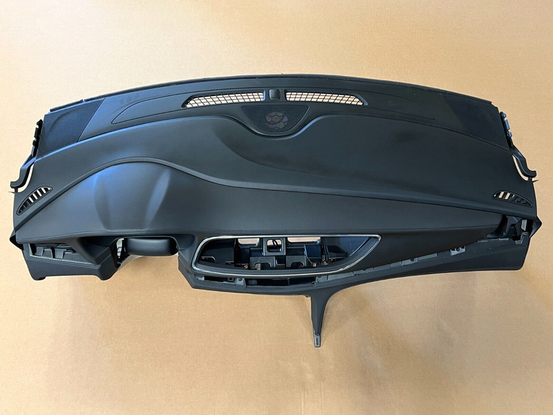 ⭐2018-2024 BUICK ENCLAVE FRONT DASHBOARD COVER INSTRUMENT PANEL OEM LOT2578