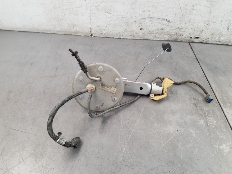 2003 03 04 Mercury Marauder Fuel Pump / Sending Unit #5857 V1