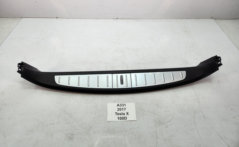 ✅ 16-20 OEM Tesla Model X Rear Trunk Latch Lock Sill Scuff Plate Trim Cover*
