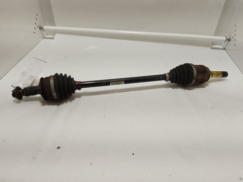 Passenger Right Axle Shaft Rear Axle Fits 12-16 SRX 3572618