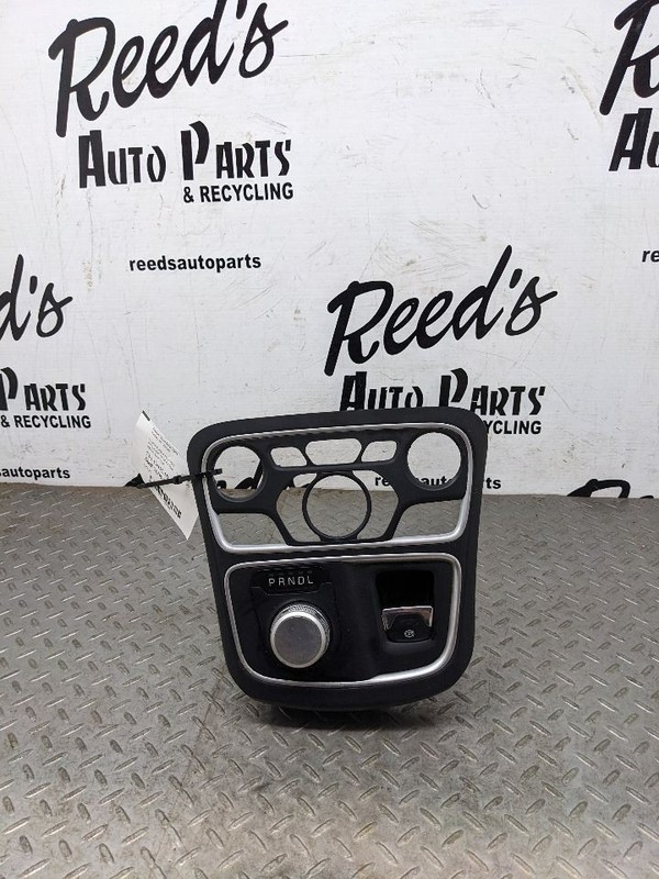 2015-2017 Chrysler 200 Center Dash Gear Shifter Climate Control Bezel OE 1165605