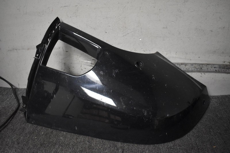 2020-2023 LAND ROVER DEFENDER FRONT LOWER LEFT SIDE FACTORY OEM