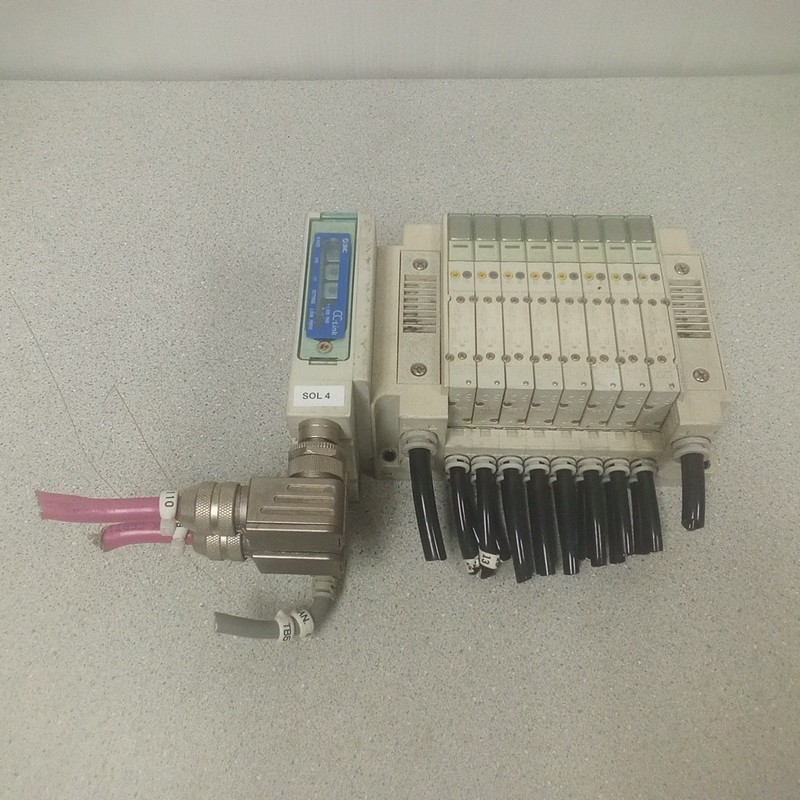 SMC Manifold Assbly EX260-SMJ1, SS5Y31-E4R001, (8) SY3201-5U1
