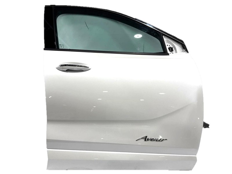 2020-2024 Buick Encore GX Aviner RH Right Front Door Assembly White Minor Dent