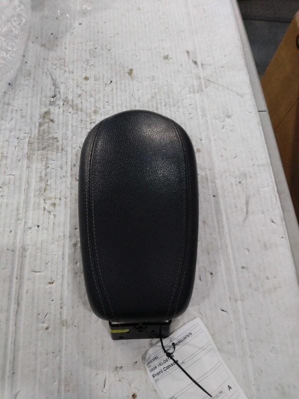 2016 Hyundai Veloster Red Center Console OEM Used 83000 Miles NJ25-21591-536077
