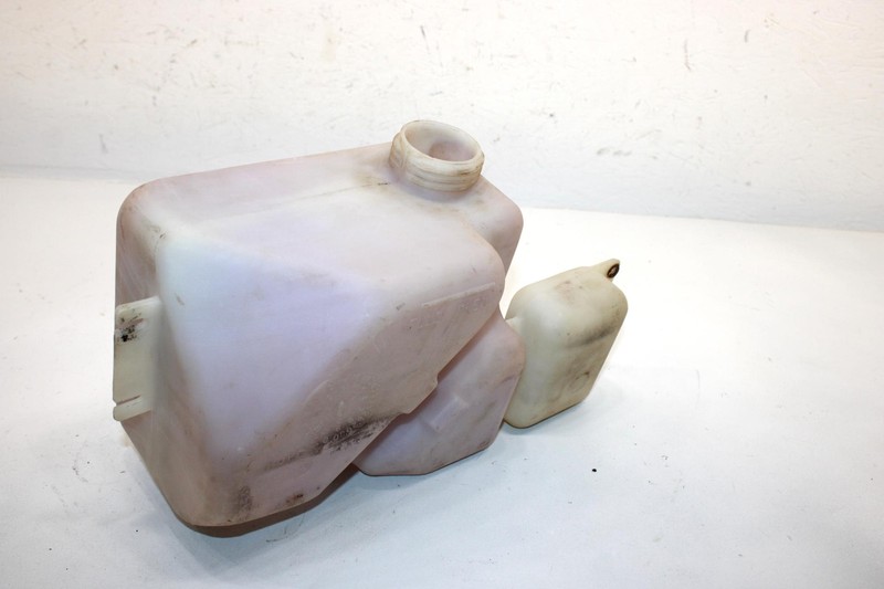 96 Ski-doo Formula Iii 600 Oem Oil Tank 572043100 SSS1
