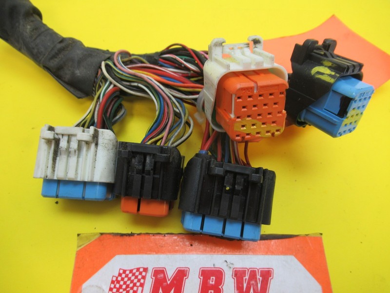 FITS 06 ECLIPSE WIRE PLUG PIG TAIL ENGINE COMPUTER 2.4L ENGINE AUTO TRANSMISSION