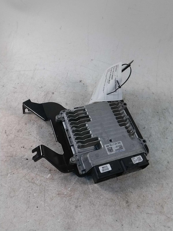 2022 KIA Telluride Engine Control Module ECM 3.8L Black OEM 44K Miles