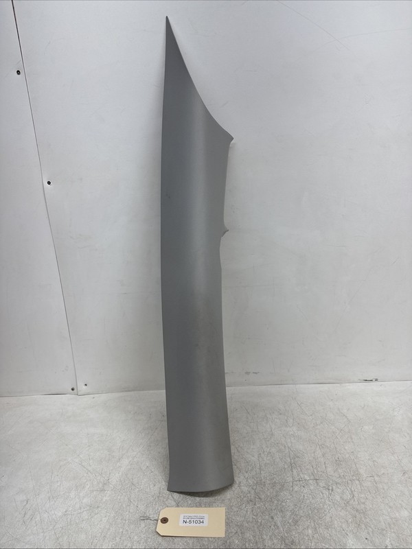 2018 Tesla Model 3 Right Siderail Trim Cover 1086269-81-I 51034 U22