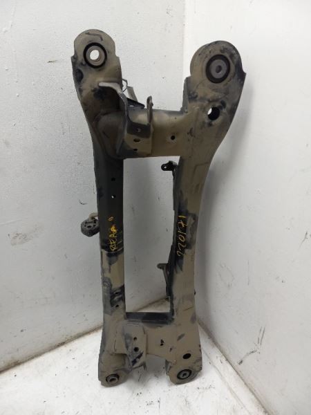 11-14 LEXUS CT200H 1.8L FWD AT REAR CROSSMEMBER / SUBFRAME