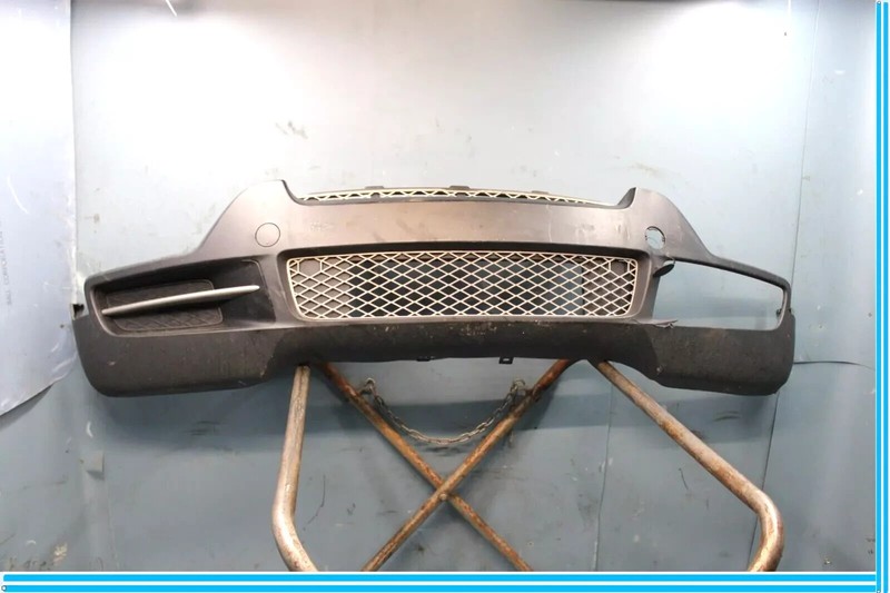 07-10 BMW X5 X6 E70 Front Bumper Cover Panel W / Side Grille OEM