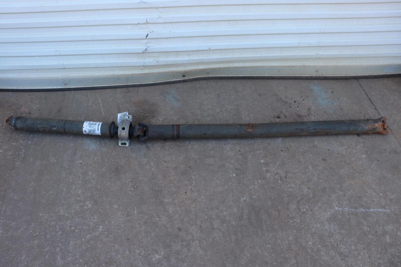 2005-2015 TOYOTA TACOMA RWD CREW 6' BOX A/T REAR DRIVESHAFT CARDAN SHAFT OEM