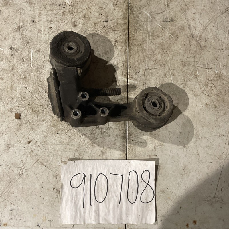 1986-1991 Mercedes 420SELright front suspension strut rod control arm