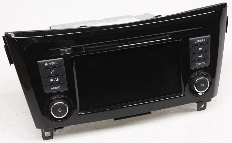 OEM Nissan Rogue Media Audio Radio 5291A-7FH0A Surface Marks