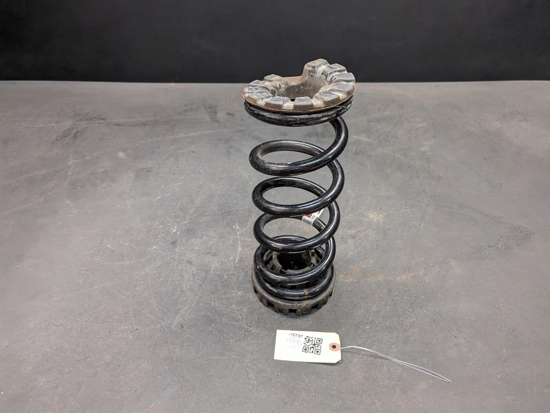 Rear Right Coil Spring W/ Hanger 2023 Infiniti QX60 Sensory 55020-6SA2B 2022