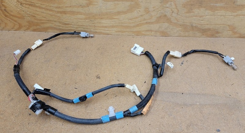 2006 LEXUS GS300 2007-2009 GS350/460/430 Wire Luggage Room 82182-30100 OEM