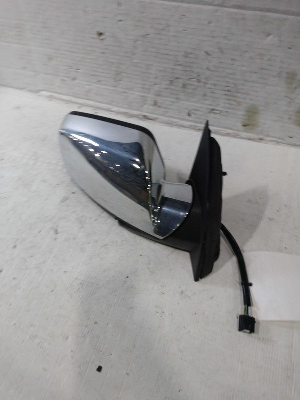 2013 GMC Terrain Right Door Mirror Assembly Black OEM Used 357676 198k Miles