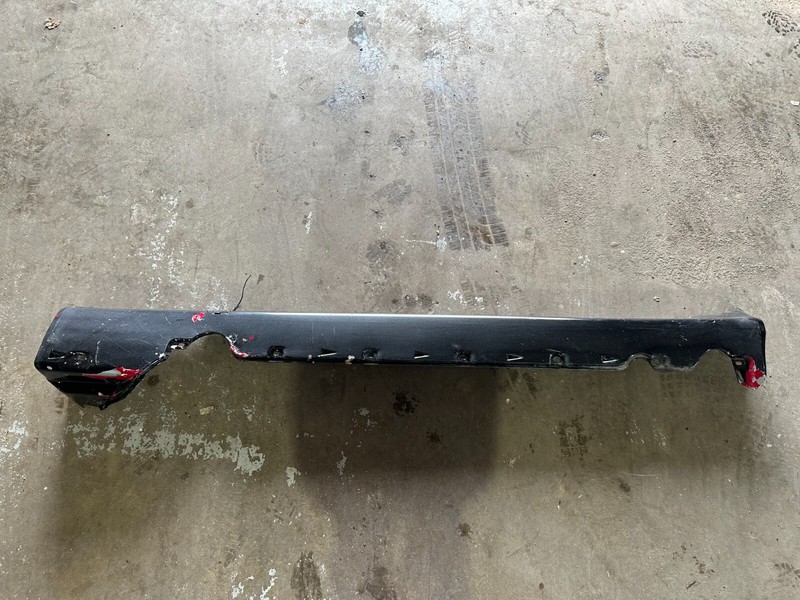 90-95 Mercedes Benz SL class R129 LEFT SKIRT ROCKER PANEL COVER MOLDING OEM