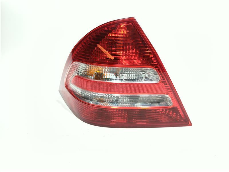 2002 Audi A6 Left Tail Light Assembly Black OEM 280492 4DR 109K Miles