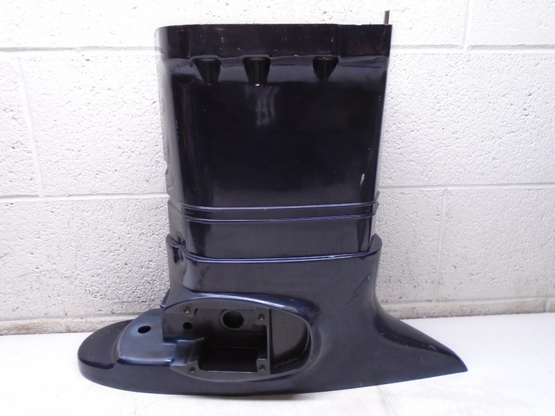 U4 Evinrude Johnson OMC 90 HP Outboard Inner Exhaust Housing 344945 0344945