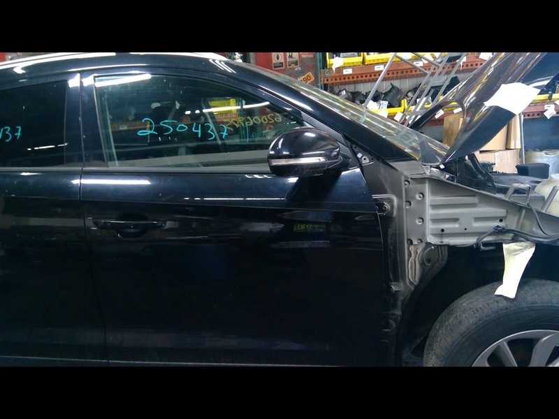 Passenger Right Front Door With Solar Glass Fits 16-21 TUCSON 1687753
