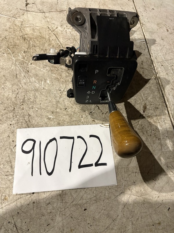 2004-2009 LEXUS RX330 RX350 Automatic Gear Shifter Select Lever 33560-48130 OEM