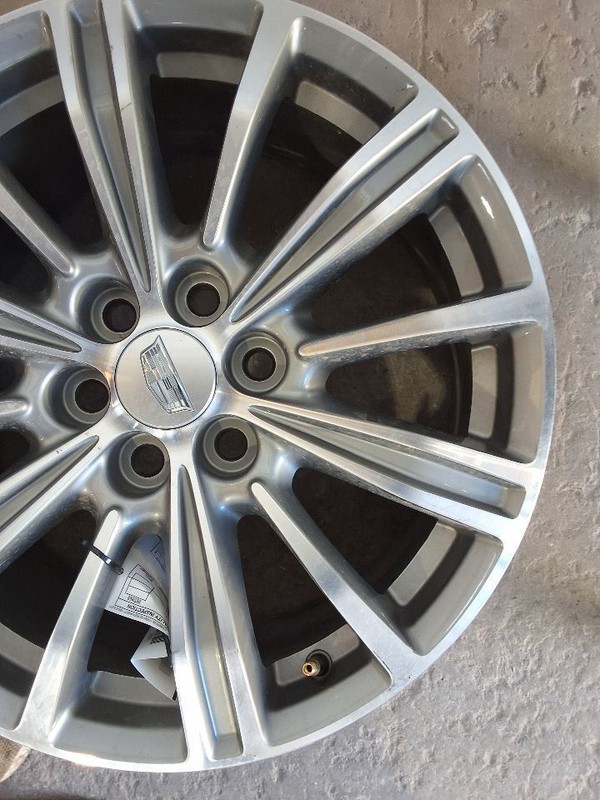2017-2019 Cadillac XT5 Wheel Rim 18x8 Machined Finish Opt PTW