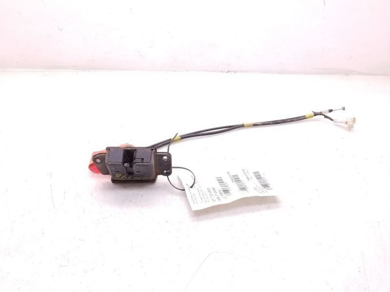 01-02 TOYOTA 4RUNNER DECKLID LATCH