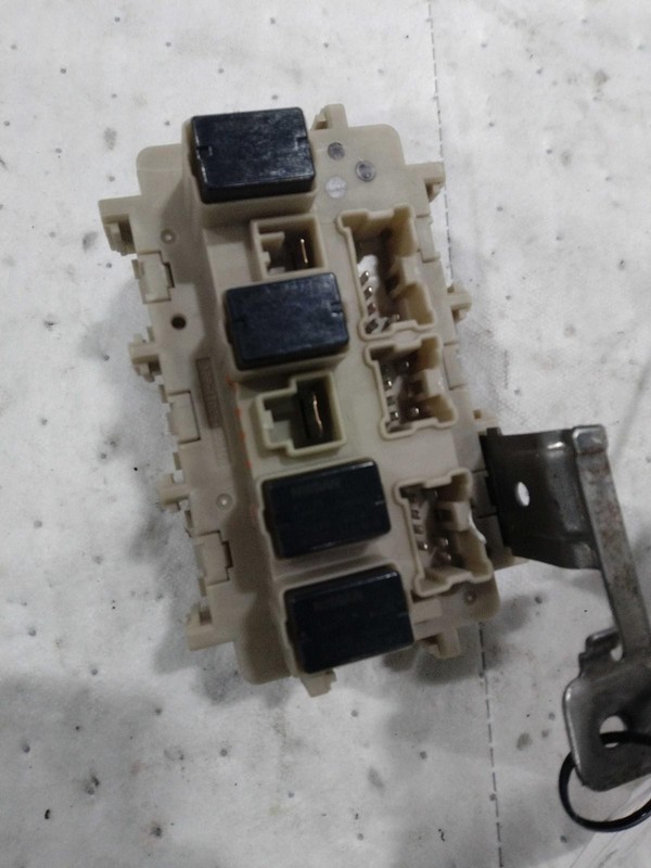 2017 Nissan Murano Body Control Module OEM 3.5L 114K Miles White