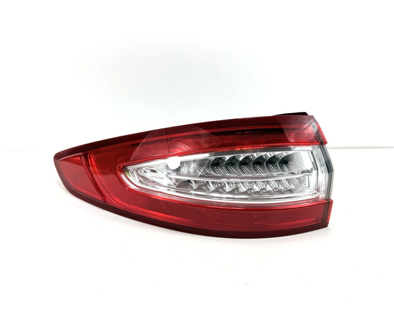 13-16 FORD FUSION *LEFT DRIVERS SIDE REAR OUTTER TAILLIGHT TAIL LIGHT LAMP OEM