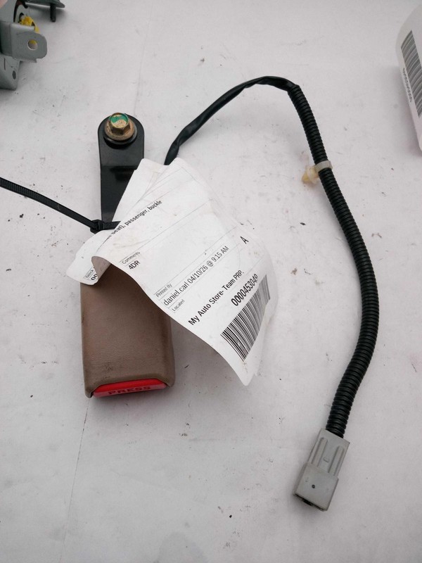 2002 Honda Odyssey Brown OEM Seat Belt - Used, 166K Miles, Warranty Included